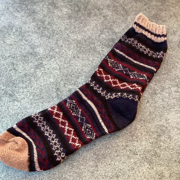 New Socks Vintage Pattern Socks, Warm & Comfy Mid Tube Socks Average size - Picture 3 of 6